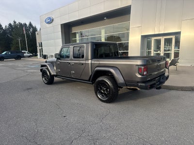 2023 Jeep Gladiator Willys