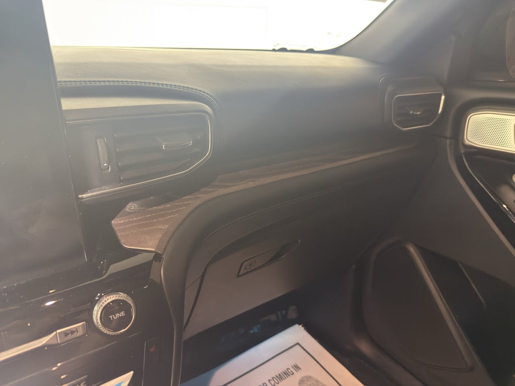 2024 Ford Explorer Platinum