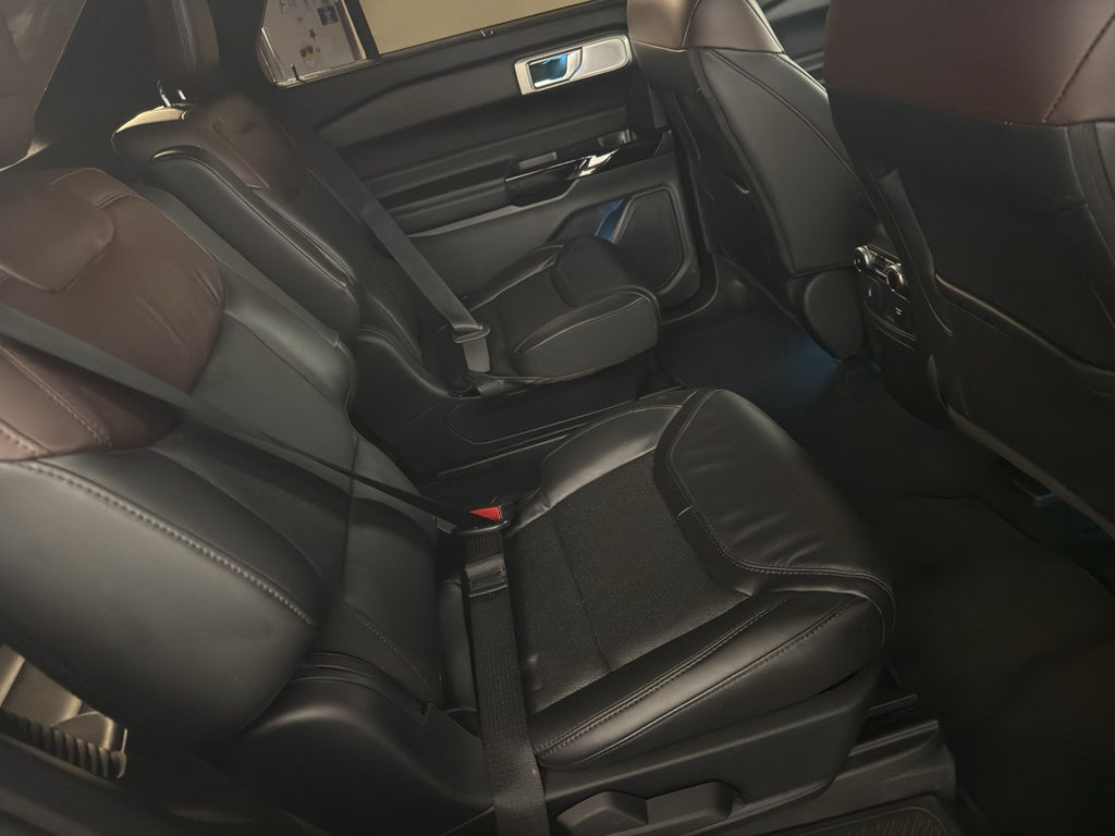 2024 Ford Explorer Platinum