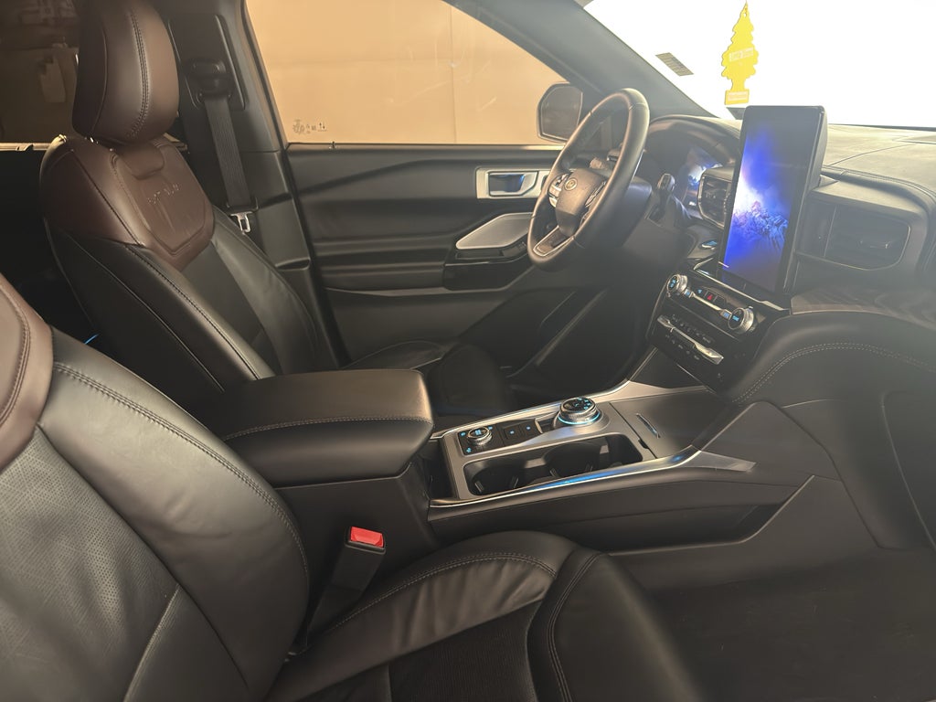 2024 Ford Explorer Platinum