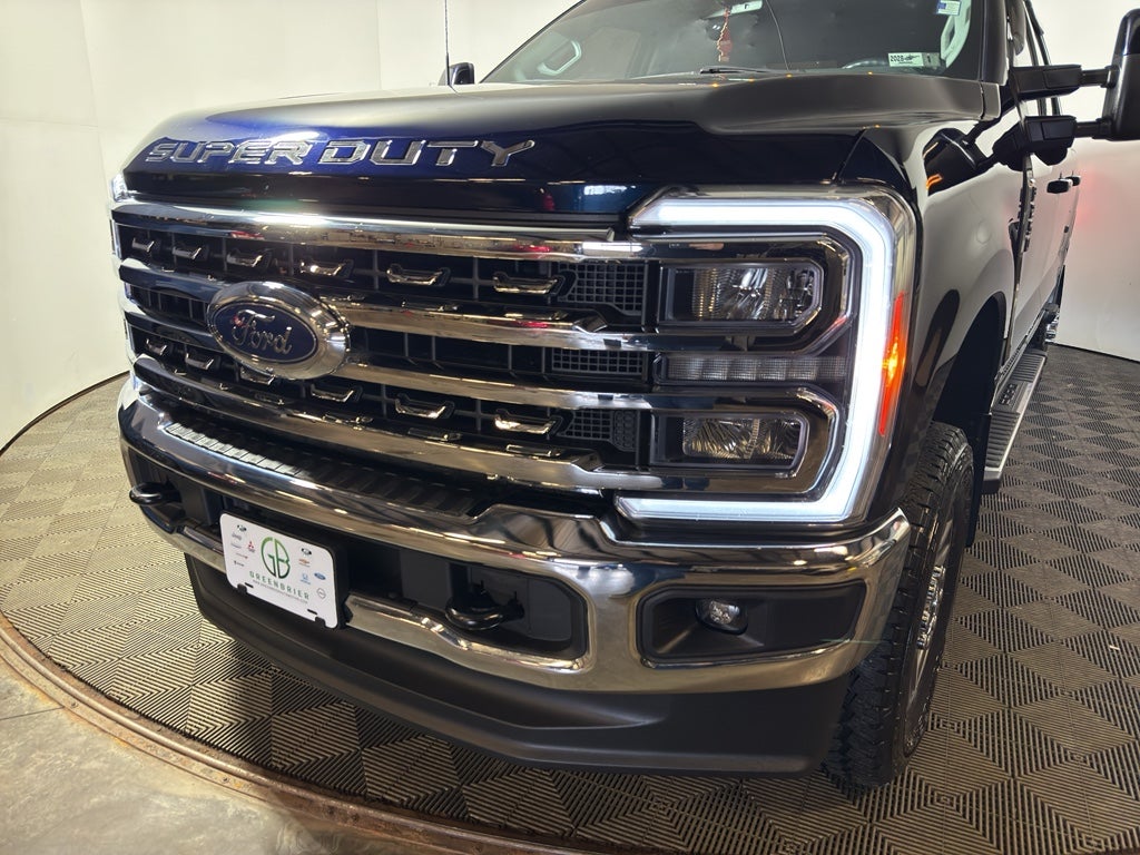 2023 Ford F-250 LARIAT
