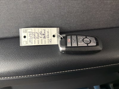 2023 Ford F-250 LARIAT