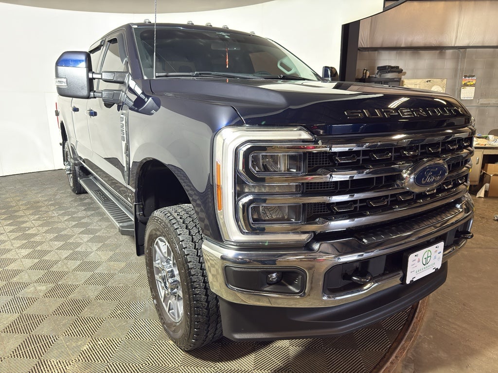 2023 Ford F-250 LARIAT