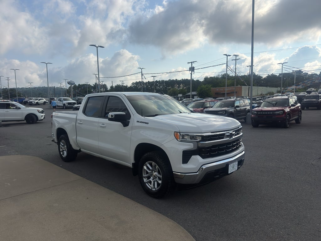 2022 Chevrolet Silverado LT