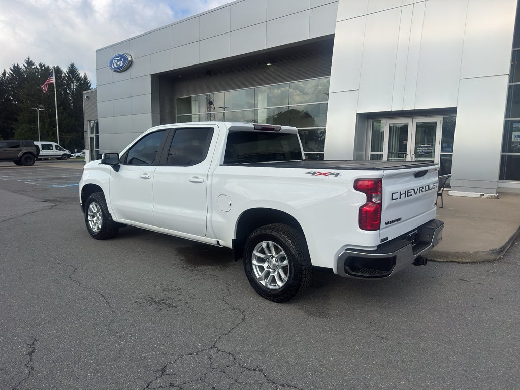 2022 Chevrolet Silverado LT