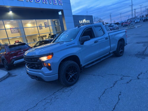 2025 Chevrolet Silverado Custom