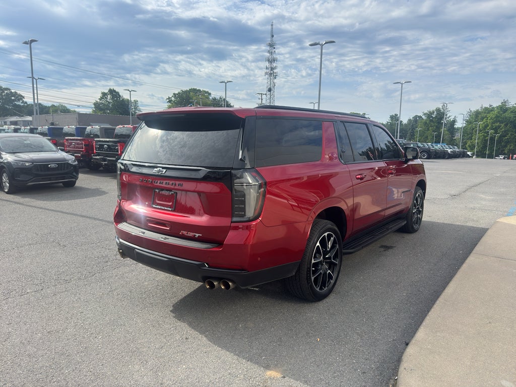 2025 Chevrolet Suburban RST