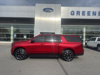 2025 Chevrolet Suburban RST