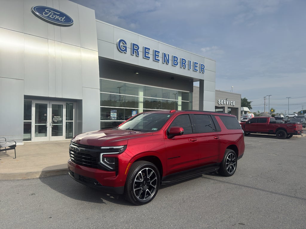2025 Chevrolet Suburban RST