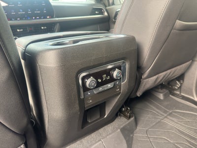 2025 Chevrolet Suburban RST