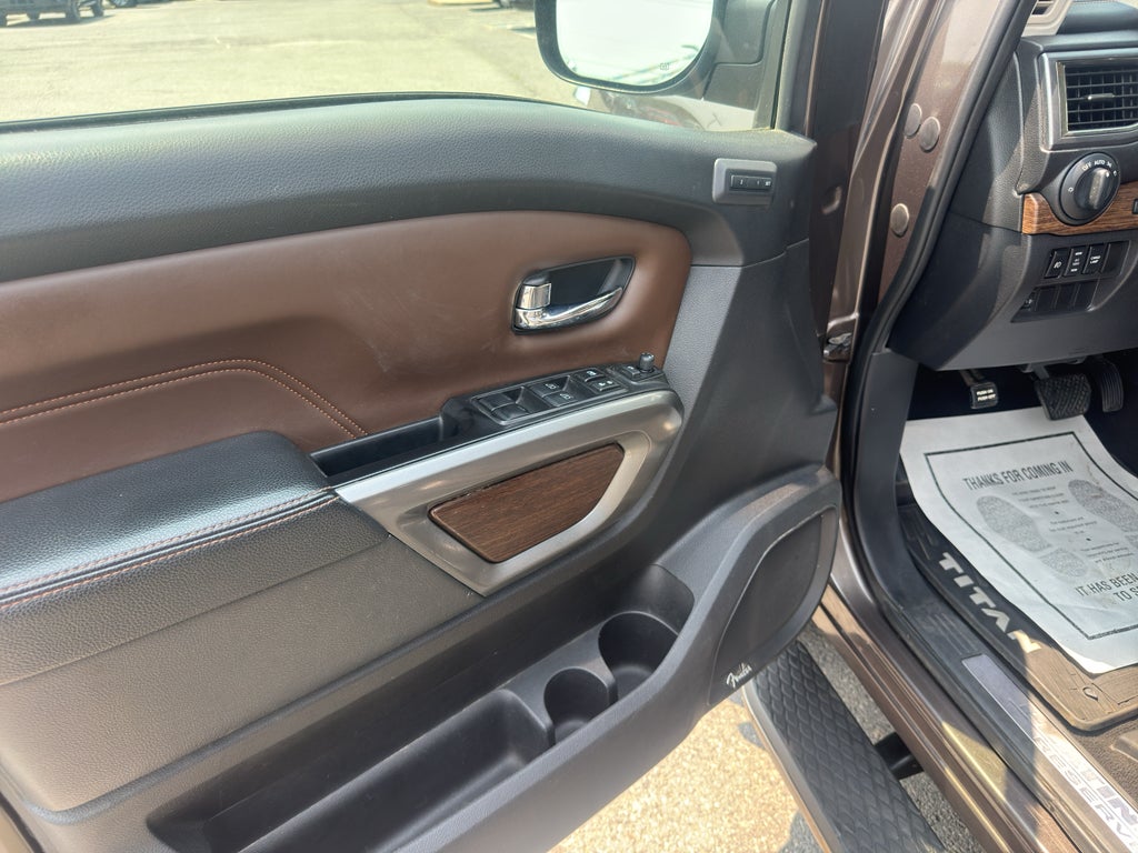 2019 Nissan Titan Platinum Reserve