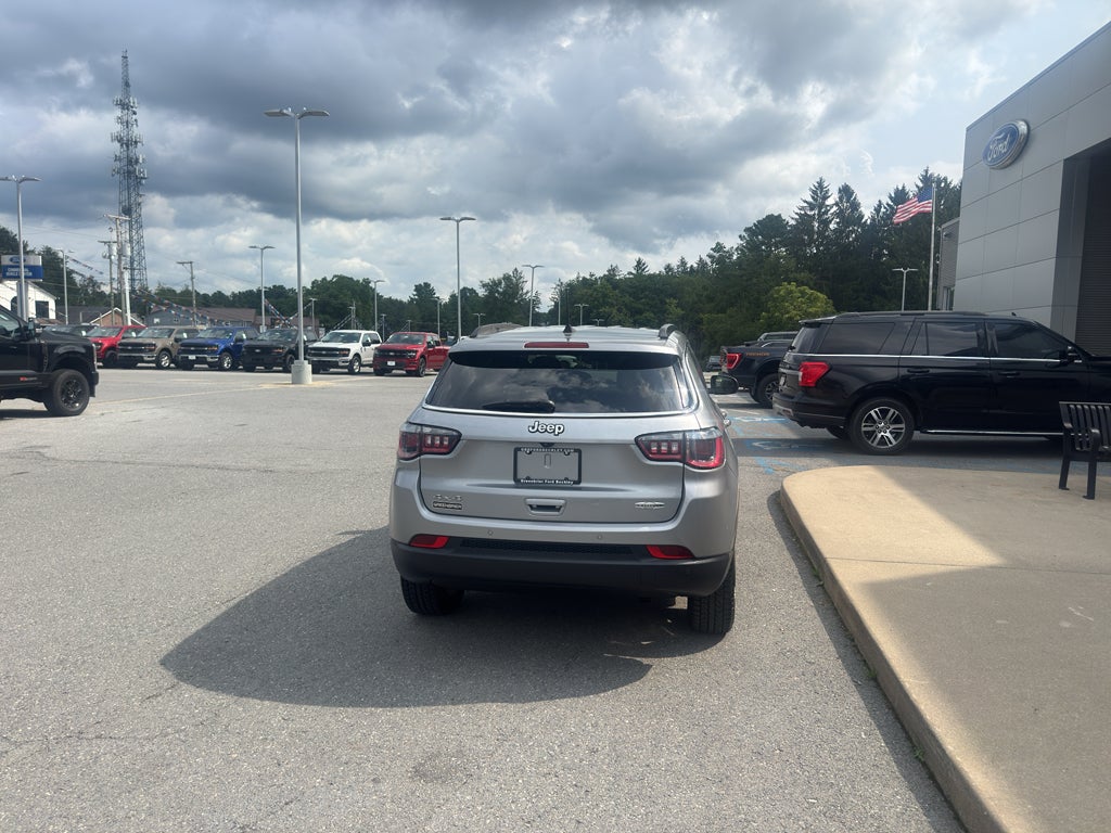 2021 Jeep Compass Latitude