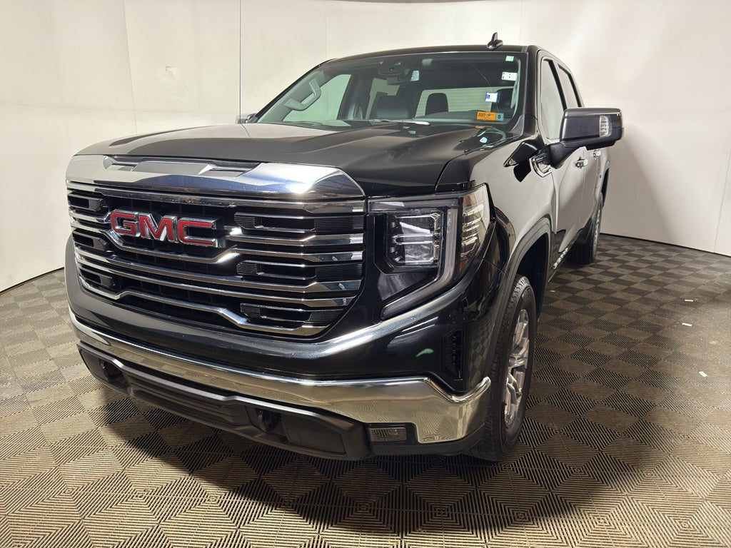 2024 GMC Sierra SLT