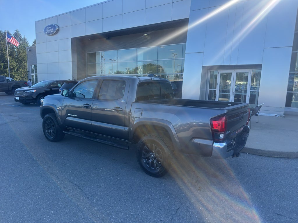 2022 Toyota Tacoma SR5