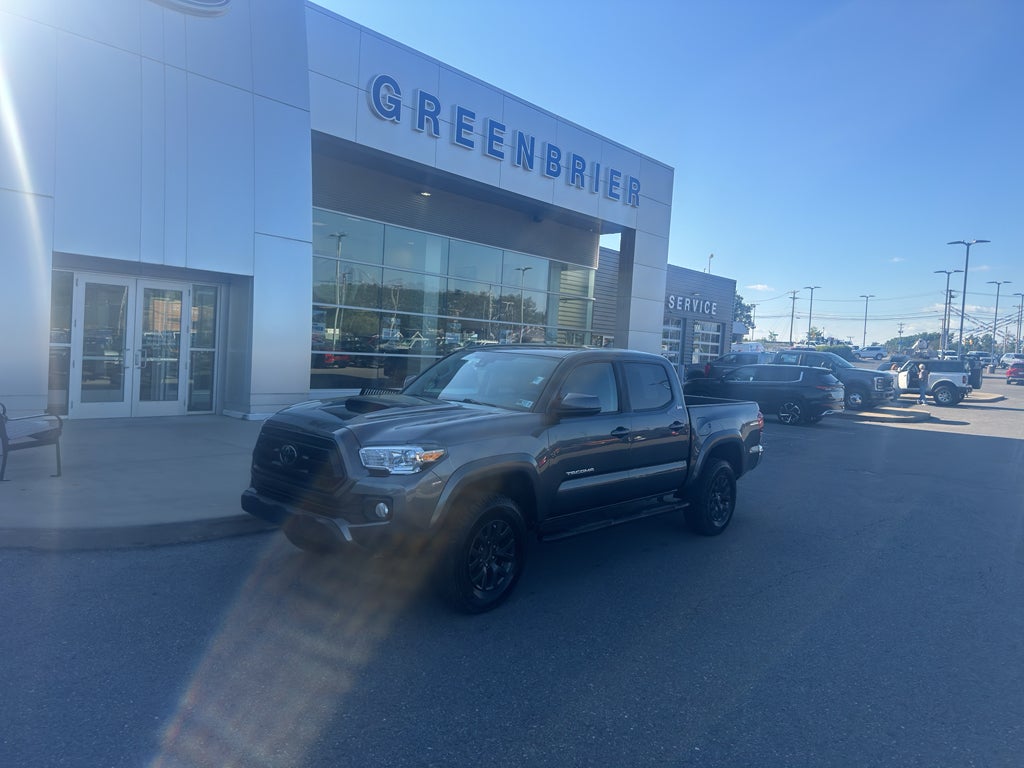 2022 Toyota Tacoma SR5