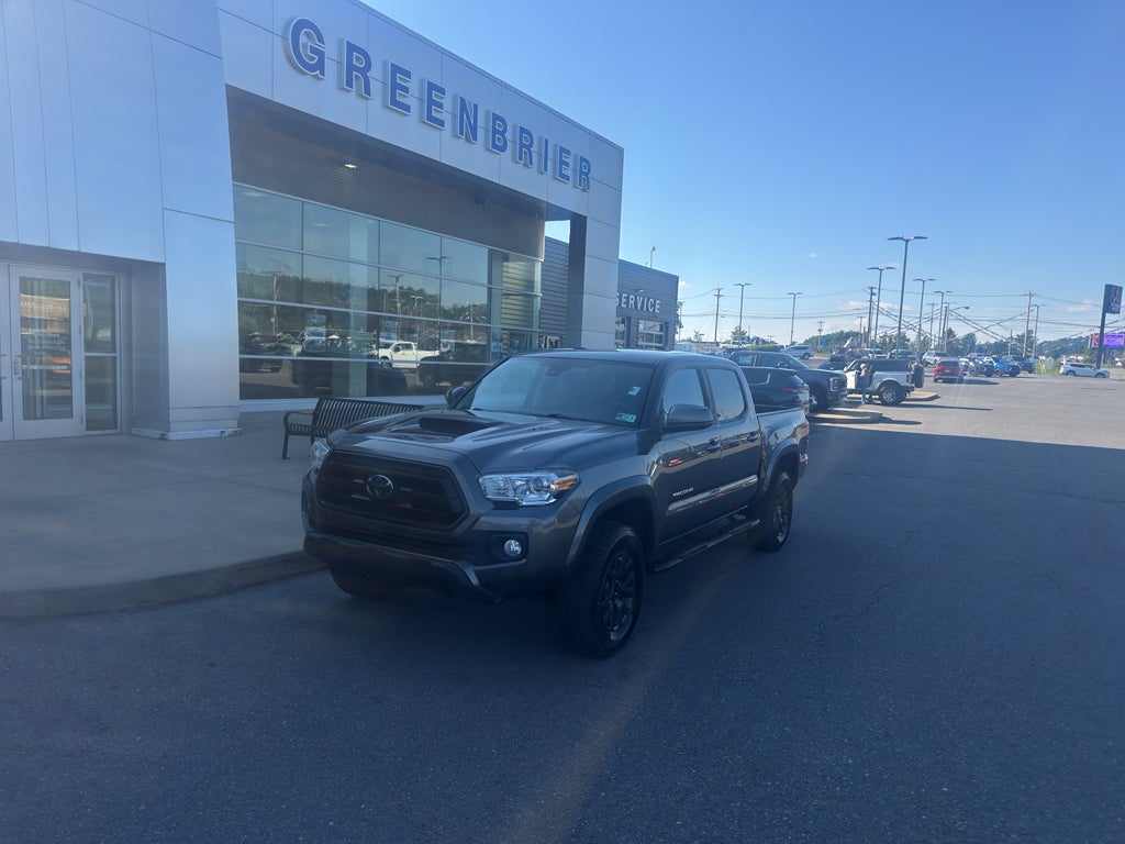 2022 Toyota Tacoma SR5