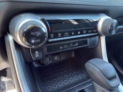 2024 Toyota RAV4 Hybrid Hybrid XLE