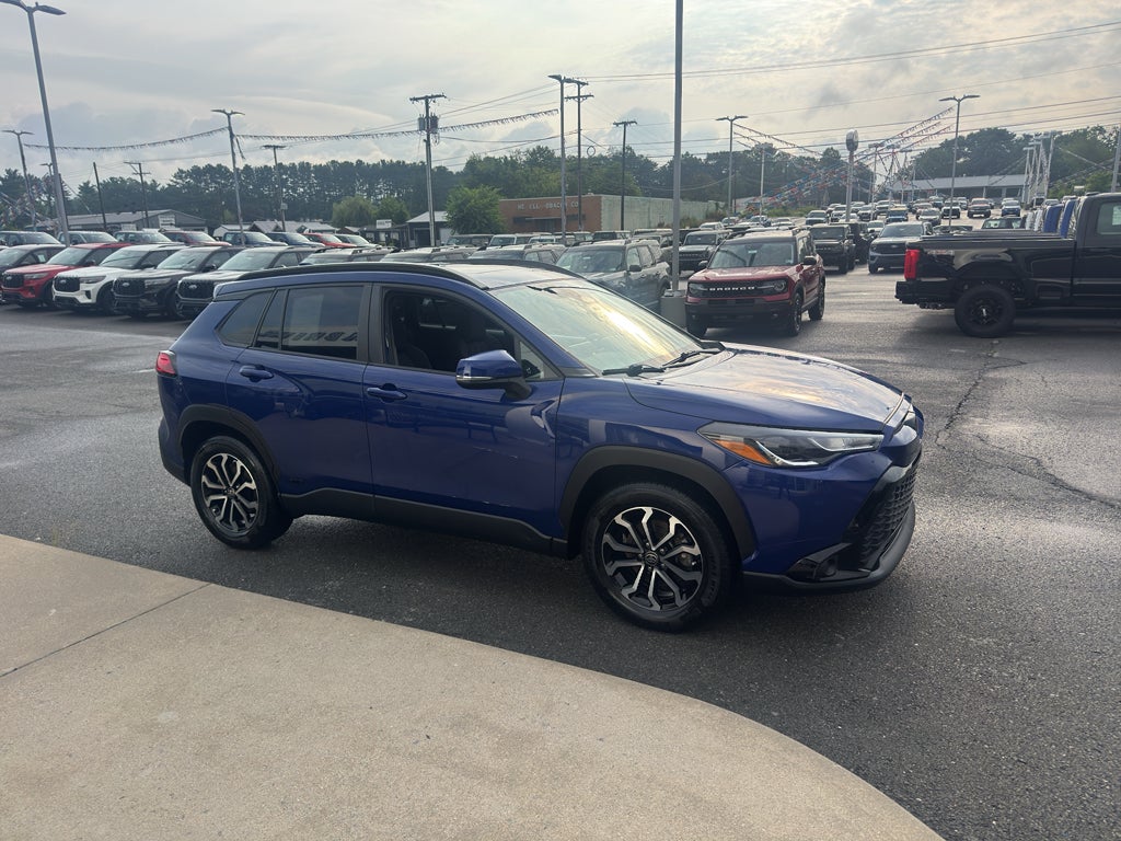 2024 Toyota Corolla Cross Hybrid Hybrid SE