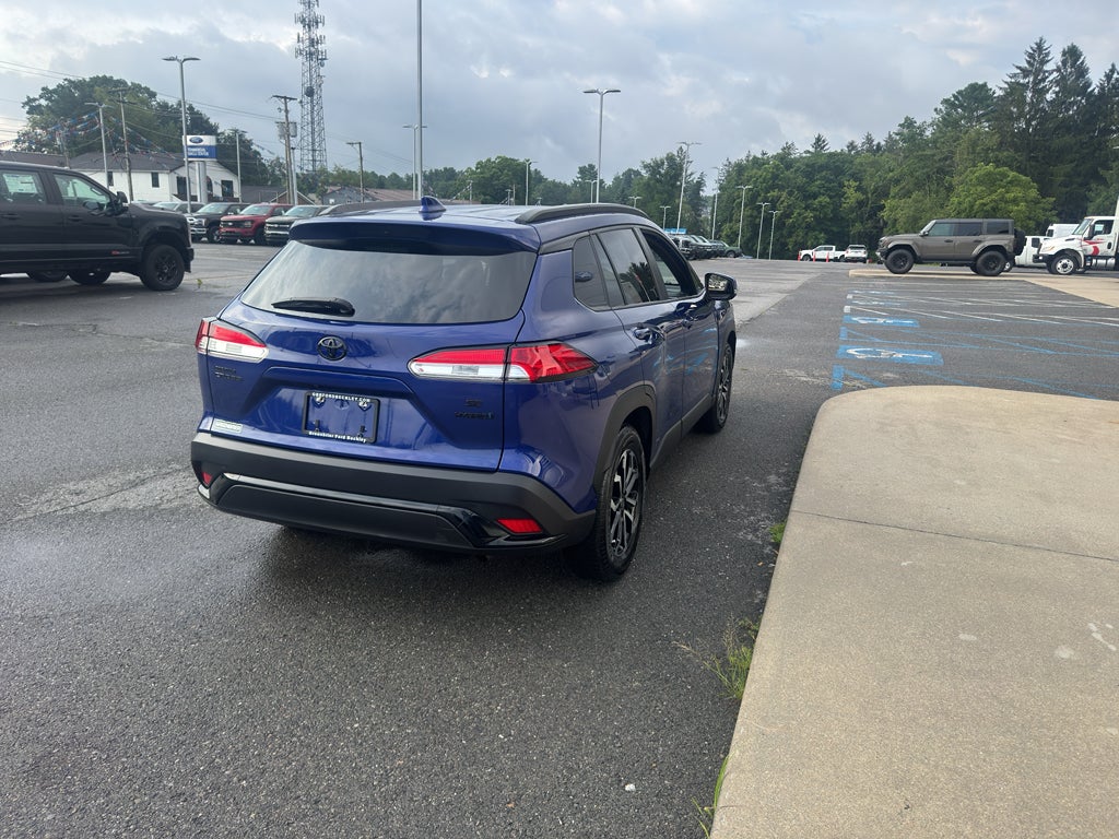 2024 Toyota Corolla Cross Hybrid Hybrid SE