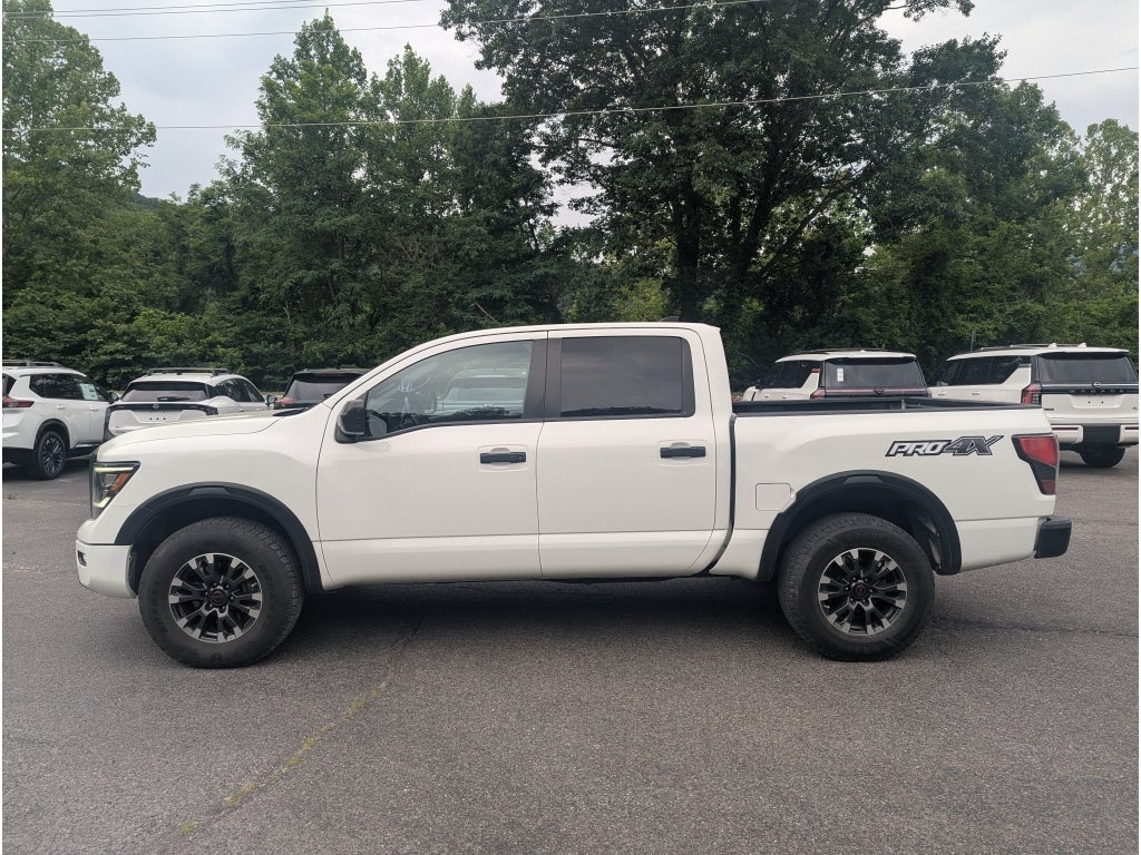 2023 Nissan Titan PRO-4X